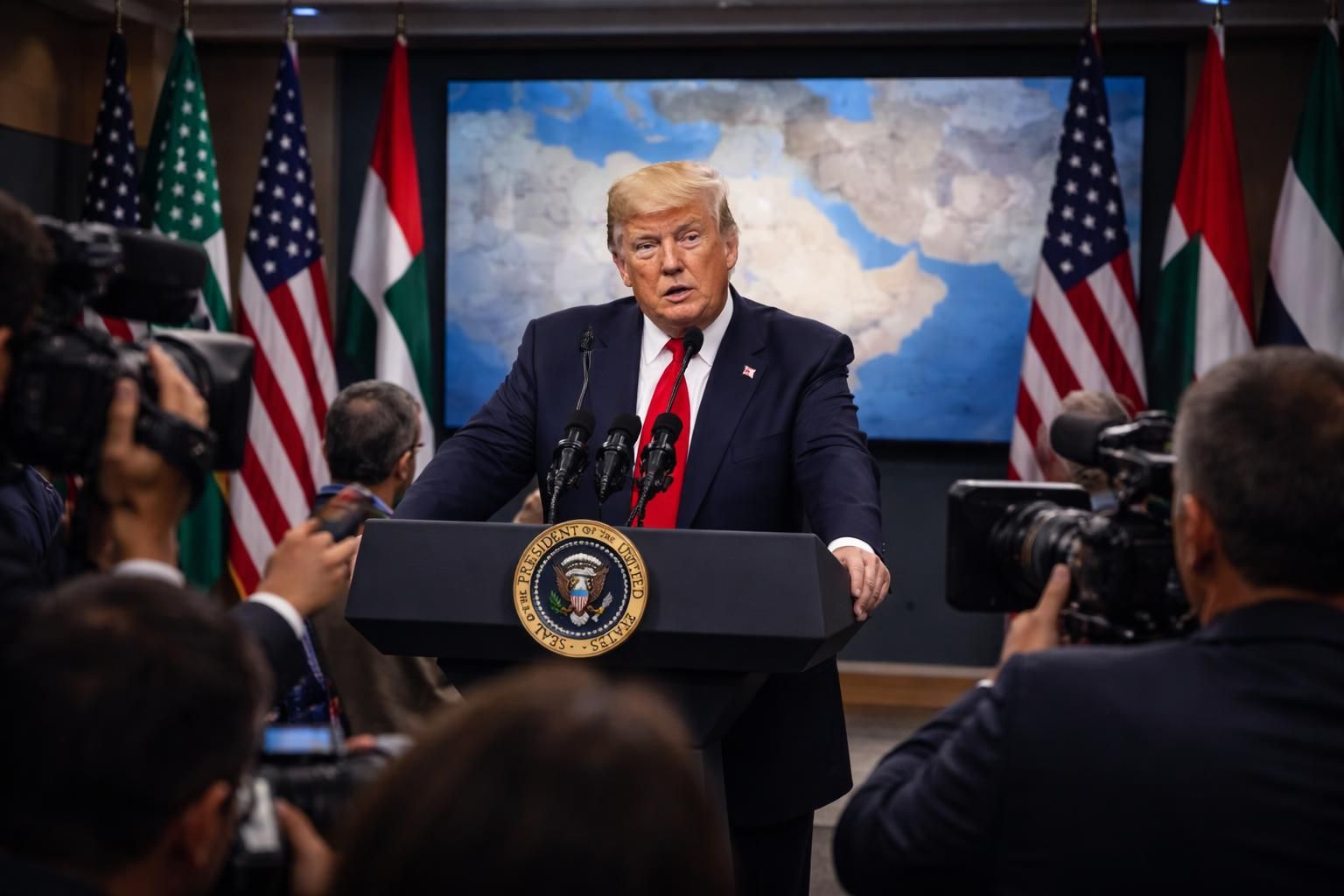 suivez en direct le conflit au moyen-orient avec l'annonce de donald trump indiquant que l'iran a officiellement renoncé à l'arme nucléaire, un tournant majeur pour la région.