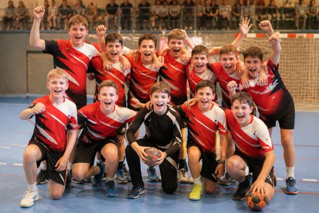 Handball-Les-U13-de-lentente-ObernaiBarr-sacres-champions-dAlsace-640x427 Transferts avortés : N'Golo Kanté et Youssef En-Nesyri freiné par un délai de dépôt des documents