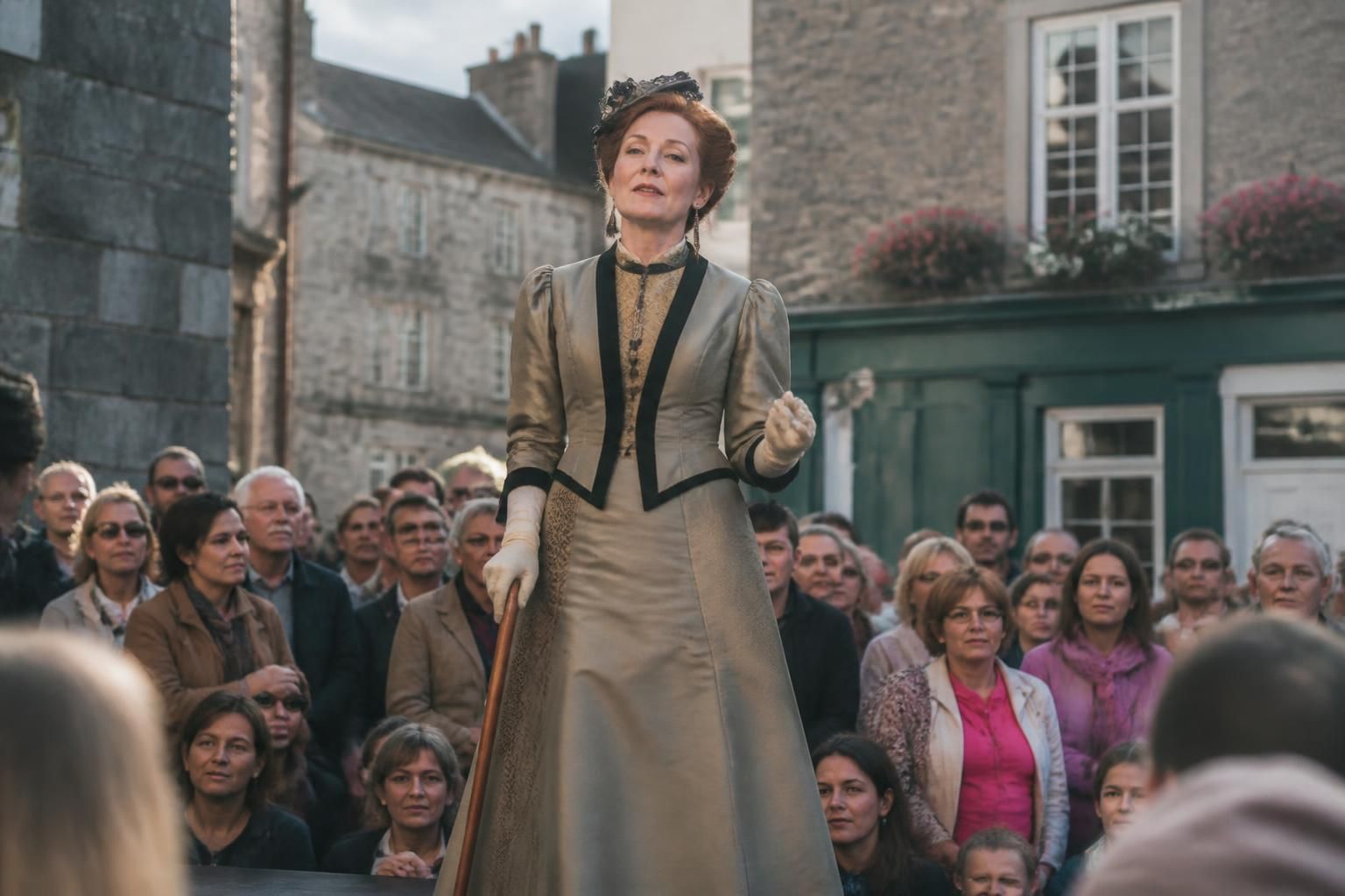 découvrez la performance exceptionnelle d'isabelle huppert incarnant maupassant à cork le 14 juin. un événement culturel à ne pas manquer, présenté par lepetitjournal.com.