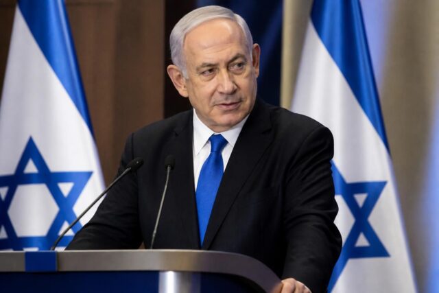 Le-Premier-ministre-israelien-Netanyahu-annonce-sa-candidature-pour-un-nouveau-mandat-640x427 The Odd Couple : l’acteur de Friends revient sur le petit écran