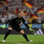 manuel neuer bat un nouveau record allemand en nombre de matchs joués en coupe du monde, consolidant sa place parmi les légendes du football.