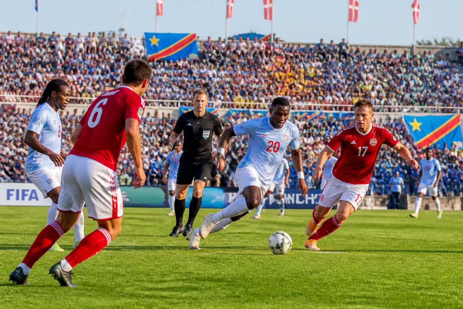 suivez le match amical international palpitant entre la sélection de la rdc et le danemark, un affrontement sportif intense à ne pas manquer !