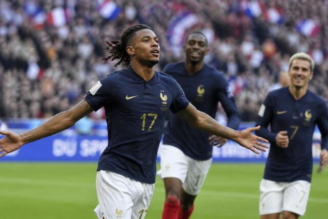 Michael-Olise-realise-un-triple-exceptionnel-en-equipe-de-France-un-exploit-inedit-pour-un-joueur-hors-avant-centre-depuis-Michel-Platini-il-y-a-plus-de-40-ans-640x427 Derby de Casablanca en direct : Suivez le choc Raja vs Wydad en live commenté – 09/05/2026 – Afrik-Foot
