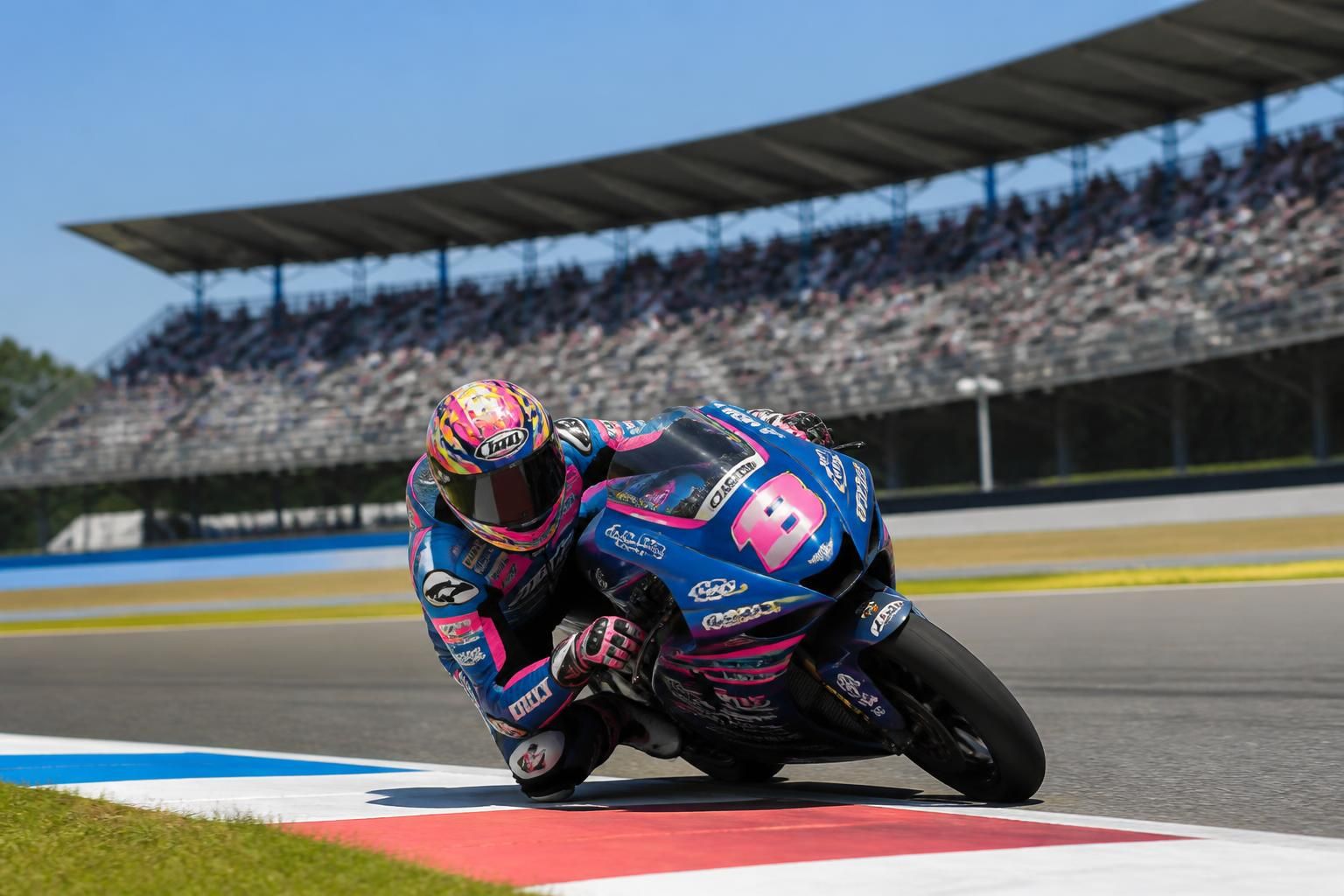 découvrez comment kelso a dominé la séance d'essais moto3™ en imposant son rythme sur motogp.com. suivez toutes les infos et analyses en direct.
