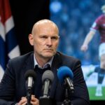 découvrez les déclarations de solbakken qui mettent fin aux spéculations autour de l'avenir de haaland en norvège.