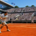 suivez le match des huitièmes de finale de roland garros 2026 entre flavio cobolli et zachary svajda, ce lundi 1er juin. découvrez toutes les infos et analyses de ce duel prometteur.
