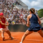 suivez en direct le duel intense entre diana shnaider et maja chwalinska à roland-garros 2026, où mirra andreeva se qualifie pour la finale. toute l'actualité et les résultats sur le monde.fr.