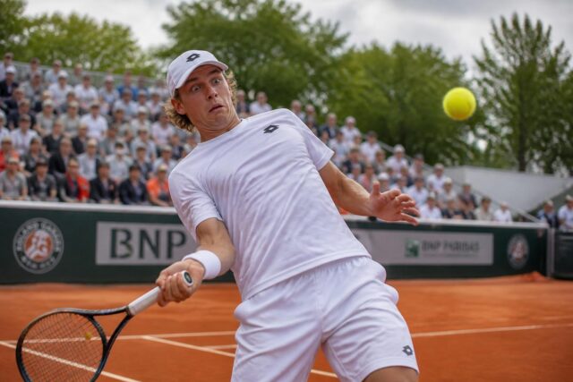 Roland-Garros-Svajda-face-a-une-frayeur-spectaculaire--640x427 Les Houston Rockets brillent avec une victoire éclatante de 135-112, Kevin Durant s'illustre en marquant 23 points
