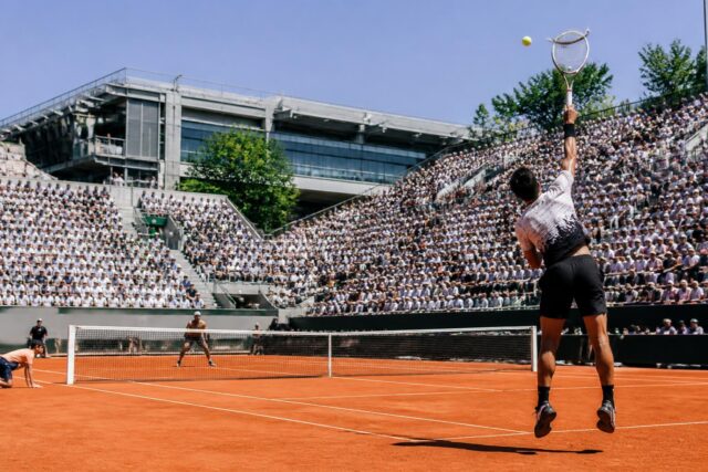 Roland-Garros-suivez-en-direct-le-duel-Cerundolo-vs-Berrettini-avec-scores-en-temps-reel-et-resultat-final-–-Stars-Actu-640x427 Nikola Jokic : « En Serbie, ce genre de comportement nous coûterait tous notre place » - Basket USA