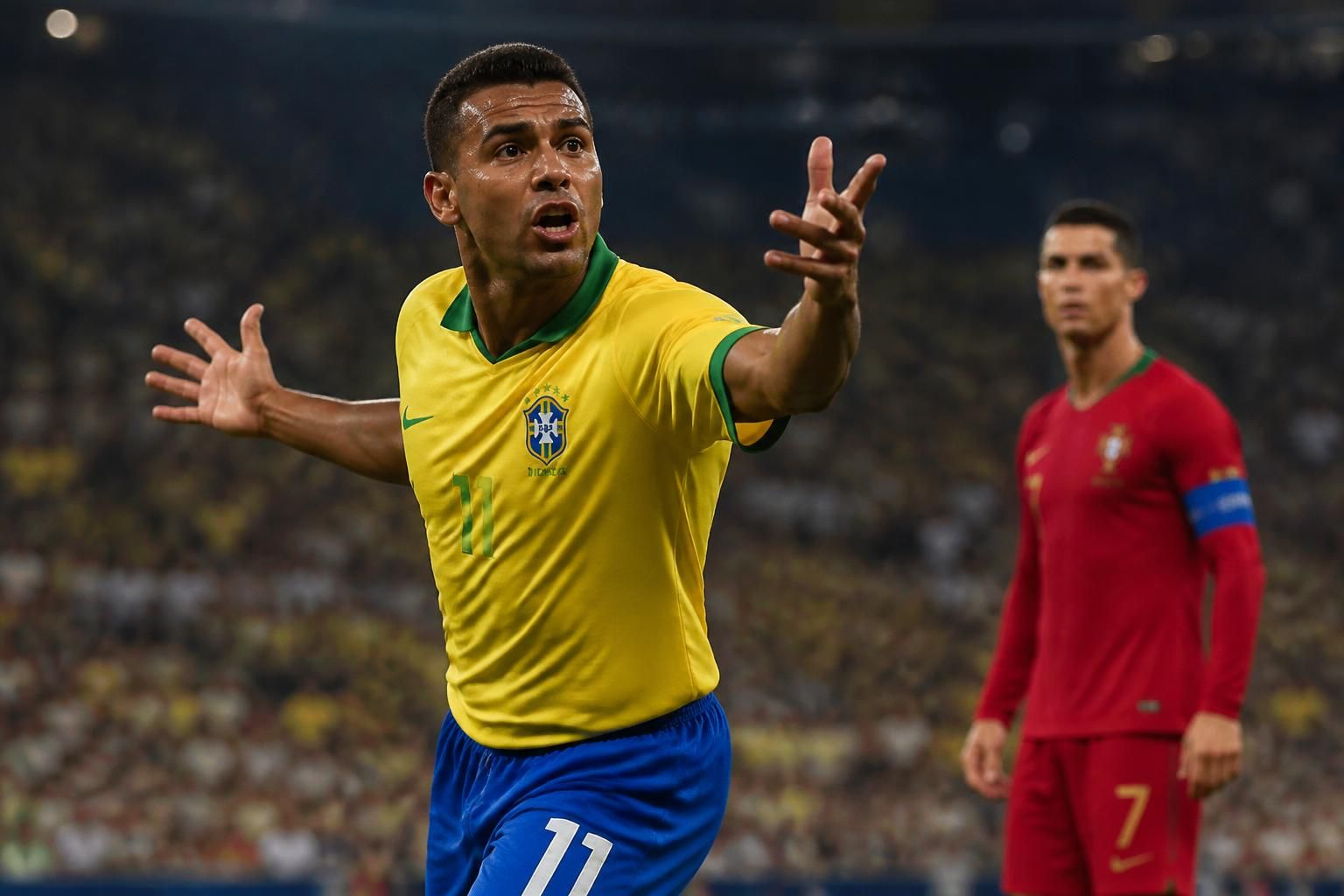 romário remet en question le statut de cristiano ronaldo comme plus grand buteur de l'histoire du football, provoquant un débat passionné parmi les fans et experts du sport.