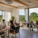 à saint-paul-aux-bois, la salle polyvalente ouvre ses portes aux habitants pour offrir un refuge frais et lutter efficacement contre la canicule. un geste solidaire pour le bien-être de tous.