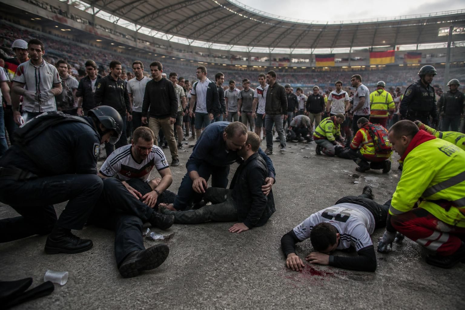 tirs mortels signalés au stade dans le nord de l'allemagne, plusieurs victimes confirmées. suivez les dernières informations et analyses sur rtbf.
