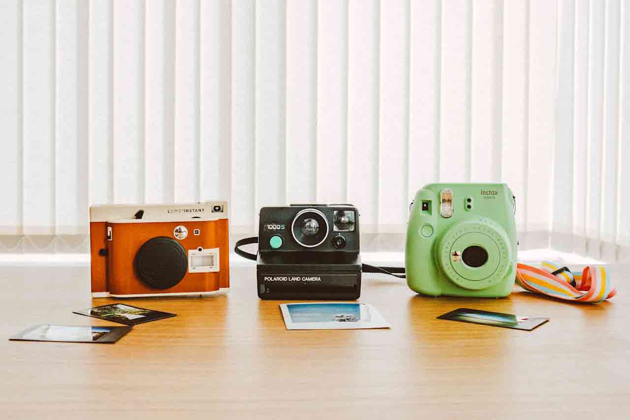 souvenirs photos conservation numerique appareils instantanes modernes
