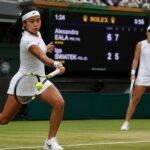 découvrez l'incroyable parcours d'alexandra eala, la jeune prodige qui a surpris le monde du tennis en battant iga swiatek au 3e tour de wimbledon.