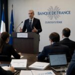 découvrez l'annonce majeure du gouverneur de la banque de france et son impact sur l'épargne de 12 millions de français. analyse des conséquences pour vos finances personnelles.