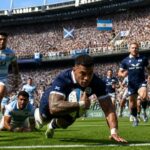 revivez l'essai spectaculaire de sione tuipulotu lors du match entre l'argentine et l'écosse en direct sur tf1+, avec des moments forts et une analyse complète.