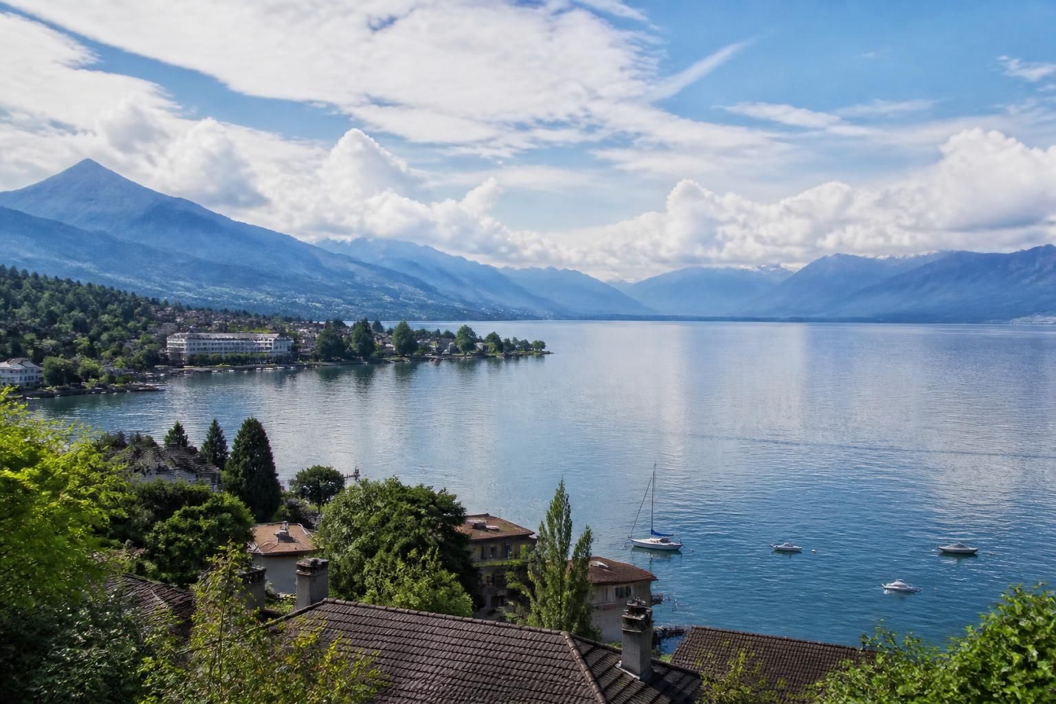 découvrez les prévisions météo du dimanche 5 juillet 2026 à thonon-les-bains et ses environs. météo détaillée pour bien préparer votre journée et profiter du ciel.