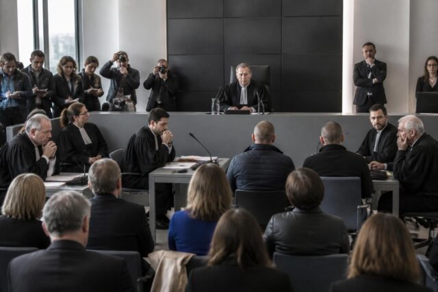 Proces-dYves-Foulon-Des-actes-graves-incompatibles-avec-les-valeurs-de-notre-democratie-Rue89Bordeaux-640x427 Coupe de France : La ministre des Sports s'indigne face aux violences des supporters niçois