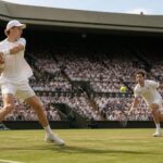 suivez en direct le duel passionnant entre jannik sinner et nuno borges à wimbledon 2026. retrouvez les résultats et scores en temps réel des simples messieurs sur eurosport.
