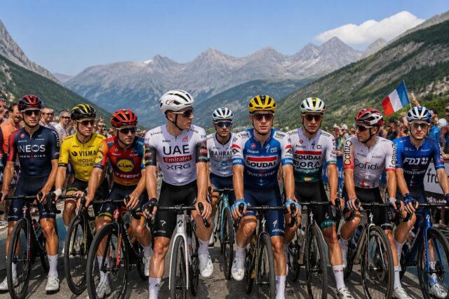 Tour-de-France-2026-Pogacar-Seixas-Evenepoel-et-les-7-autres-pretendants-au-trone-Analyse-des-10-favoris-par-Velofute-640x427 Coupe du Monde 2026 : L'Égypte dévoile sa sélection avec la star Mohamed Salah
